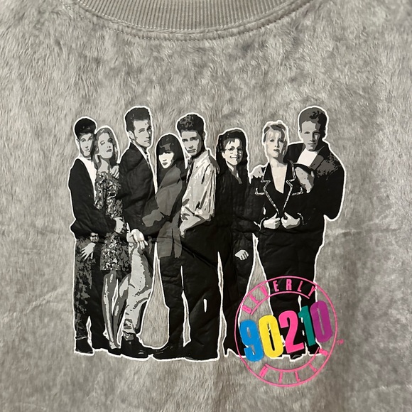 Beverly Hills 90210 Sweater Top - Picture 4 of 10